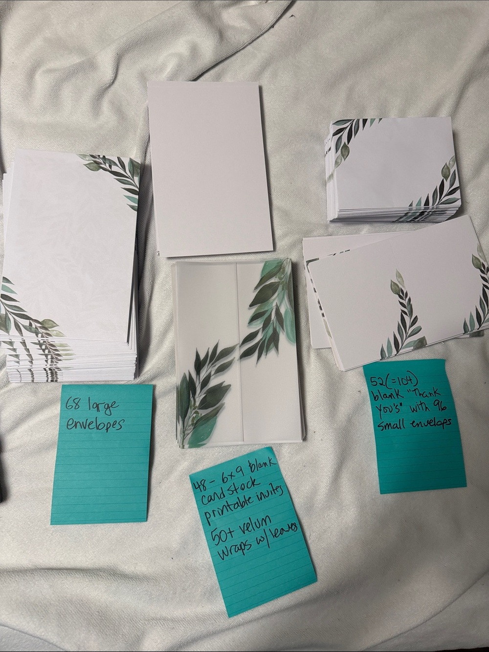 Blank Leaf-Accent Invite and  Note Card Set in Green Leaf/Vine pattern